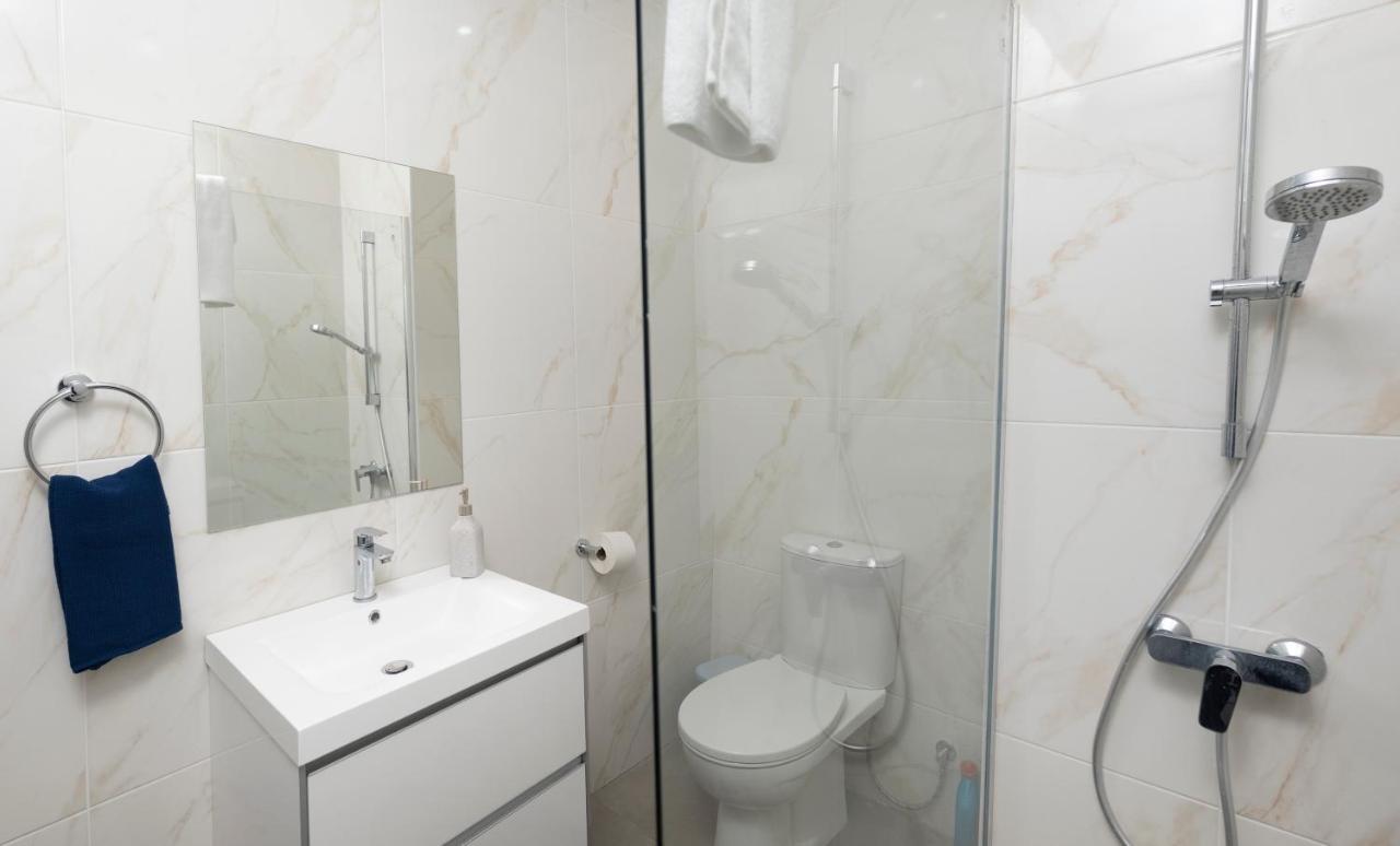 Lovely 2 Bed Apartment In Larnaca City Centre Exterior foto